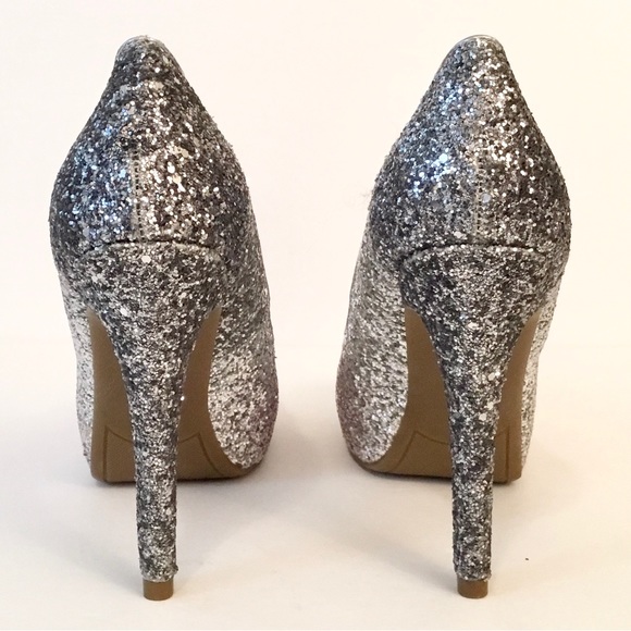 Marc Fisher “Harpley” Glitter Peep Toe Platform Pump - Picture 4 of 10